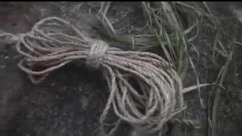 PRIMITIVE SURVIVAL, Making Simple Basic Two Ply Cordage