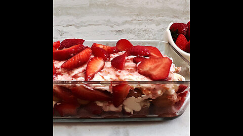 No Oven Strawberry Tiramisu in 10 Minutes I @ejoyfoodhealty