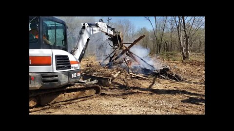 EP #67! Dismantling new 8 acre Picker's Paradise land investment! DIRT WORK, BURNING PILE & MORE