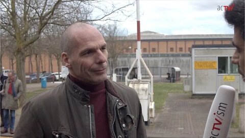 Julian Assange - Belmarsh Prison visit by Yanis Varoufakis