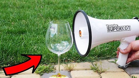 EXPERIMENT: MEGAPHONE vs GLASS