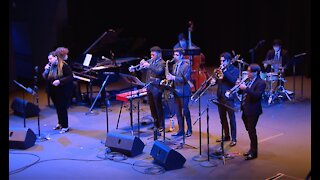 UNLV Jazz Ensemble uses music as therapy