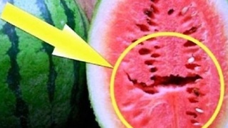 Ukoliko vidite ovaj procjep unutar lubenice, odmah je bacite!