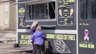 Many people enjoy the food trucks in Eaton Rapids. A new ordinance would allow them to operate in more areas.