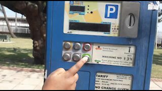 SOUTH AFRICA - Durban - Faulty parking meter (Video) (8b3)