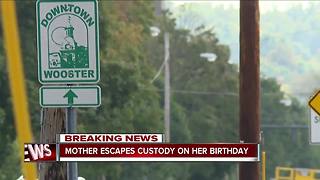 Woman escapes police custody in Wooster