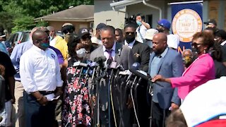 Activists and president of Kenosha NAACP hold press conference to address Jacob Blake shooting