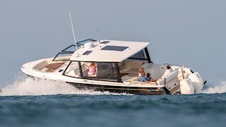 MJM Yachts 3z Dual Console Overview