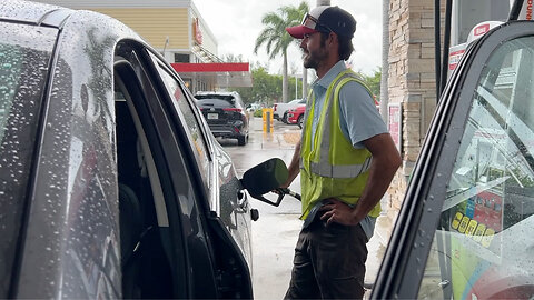 Hurricane Idalia didn't hurt or help gas prices, AAA says