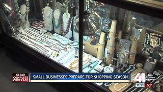 Small businesses prepare for holiday shopping season