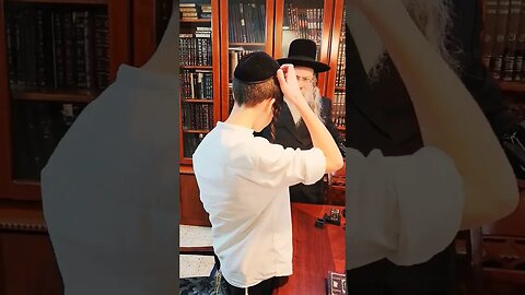 Shmuel Zalman Mordechai Goldsmith Bar Mitzvah - LNeach Tefilin with the Rebbe in Jerusalem - 5!