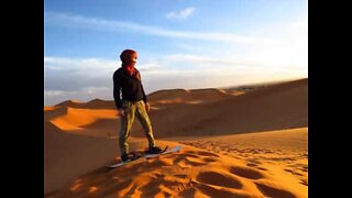 Extreme sandboard tricks in Oregon