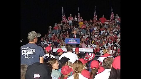 WE LOVE TRUMP , chant at Trump Rally , Perry Georgia