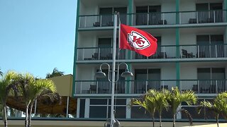 Chiefs fans in Miami flock to bars in addition to stadium