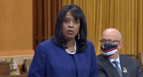 Leslyn Lewis criticizes C-11 The Online Streaming Act in the House of Commons (Chinese)