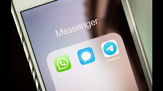 WhatsApp update will allow users to delete photos on contact's phone