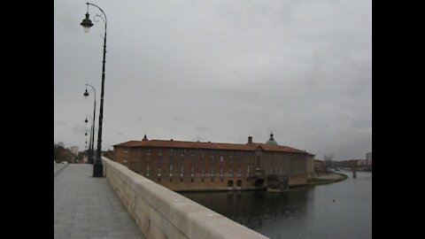 France, Toulouse - bridge panorama 2011-02