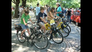 2011 Citroen & Velosolex Bastille Day Rendezvous in NYC, USA