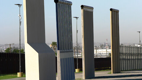 San Diego Border Patrol Tour - Plus Prototype Walls
