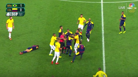 Neymar Fighting with Colombian Players - Rio 2016