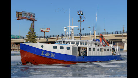 Fishing tug L&R ice ops on the Black river