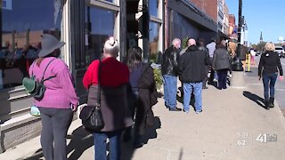 Absentee voters faced with two-hour wait at Jackson County Election Board