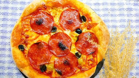 The easiest and fastest pizza recipe. No yeast. Pizza that you will cook every day.