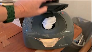 NEW Wet Wipe WARMER! Review by HobbyMom
