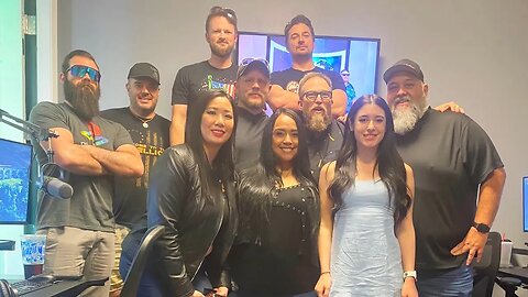 Geeks +Gamers Meet The Salty Nerd Podcast Team | Las Vegas Vlog