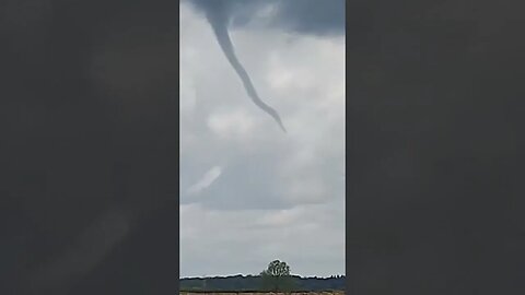 Extreme weather as rare tornado-forming funnel cloud spotted in Lincolnshire #shorts