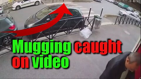 Mugging caught on video