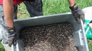 HOW TO MAKE POTTING SOIL