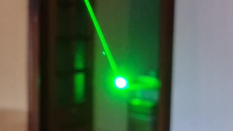 >100mW Green Laser Pointer - Sold as <1mW
