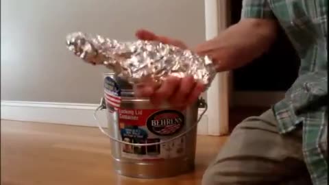 How To Make A Faraday Cage In 5 Minutes Using 3 Items - How To Test It