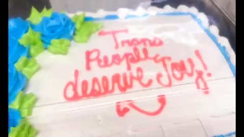 Supermarket refuses to make Trannie Cake