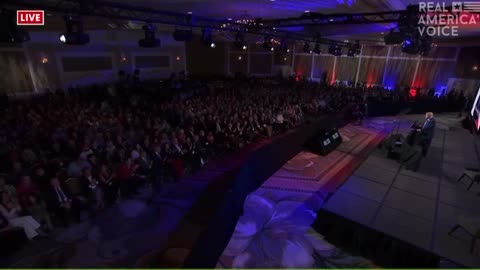 Standing ovation for the end of Roe v. Wade