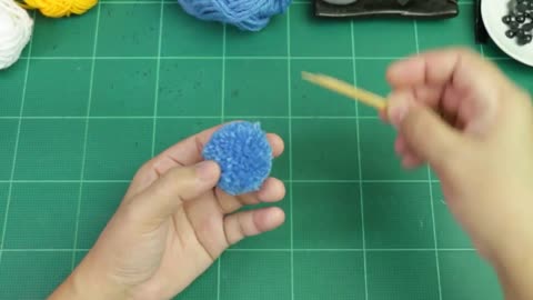 DIY POM POM Bunny - Amazing Woolen Craft Ideas - Easy Bunny Hairbands Making