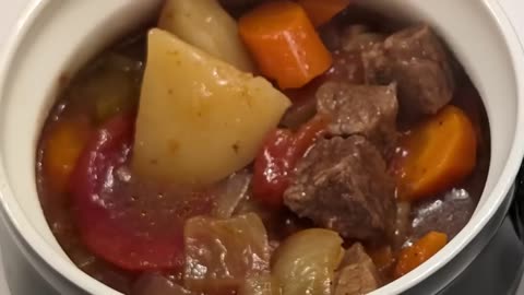 3-hour Dutch Oven Beef Stew - Mama's Southern Comfort Food Recipe