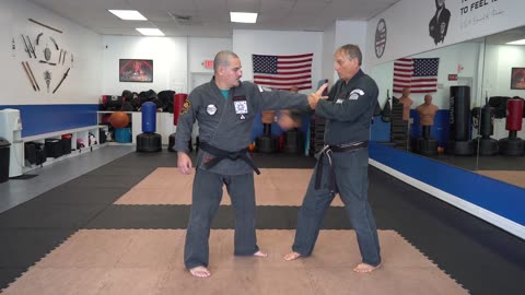 Correcting common errors executing the American Kenpo technique Snapping Twig