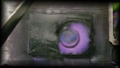 Purple Planet - Spray Paint Art - ASMR - Short