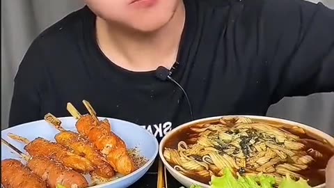 ASMR Vlog! Eating food