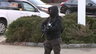 CRAZY: Philadelphia Gas Stations Are Hiring Heavily Armed Security To Protect Stores