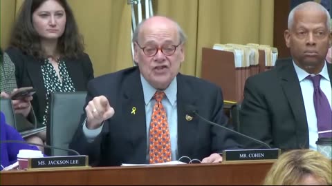 "Chicken Man" Steve Cohen actually admits that Biden is mentally disabled!