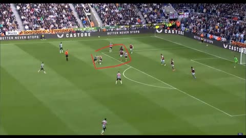 VAR Wrong in 2 Goals Football Is Lost - Newcastle 4-3 West Ham Analysis