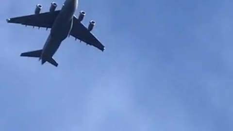 Random video of a military plane over the neighbor hood