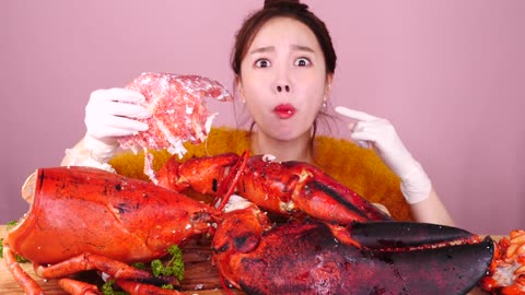[Mukbang] 7.5kg Giant Lobster--GIANT KING LOBSTER ASMR