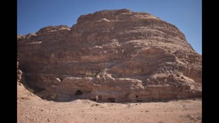 Petra, Jordan. Hiking to Monestary