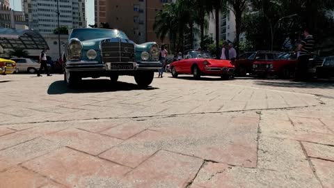 Low Angle Video of a Vintage Car