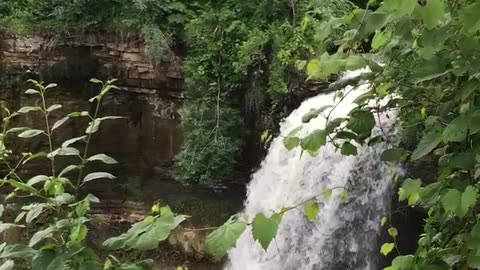 Enjoy the sound of Minnehaha Falls