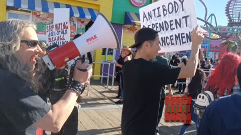 Medical Freedom rally and march in Santa Monica, CA